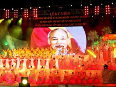 Thai Nguyen feiert den 65. Jahrestag des Besuchs von Präsidenten Ho Chi Minh